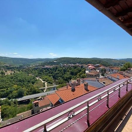Hotel Comfort Велико-Тырново Экстерьер фото