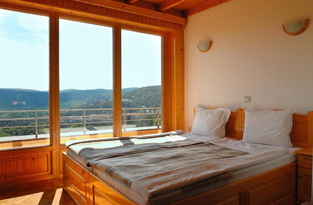 Hotel Comfort Велико-Тырново Экстерьер фото