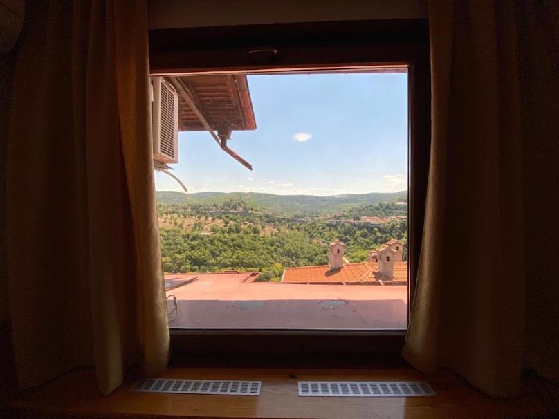 Hotel Comfort Велико-Тырново Экстерьер фото
