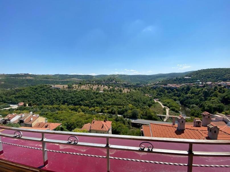 Hotel Comfort Велико-Тырново Экстерьер фото